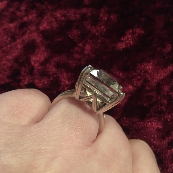 Huge Vintage SS Rock Crystal Quartz Ring 8 - Picture 3 of 10
